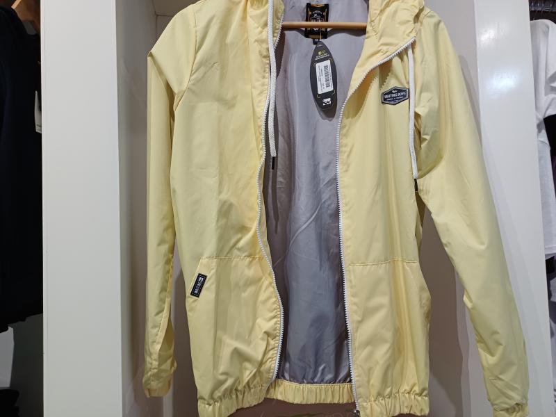 CAMPERA ROMPEVIENTO C ALTO CLASICA T.18